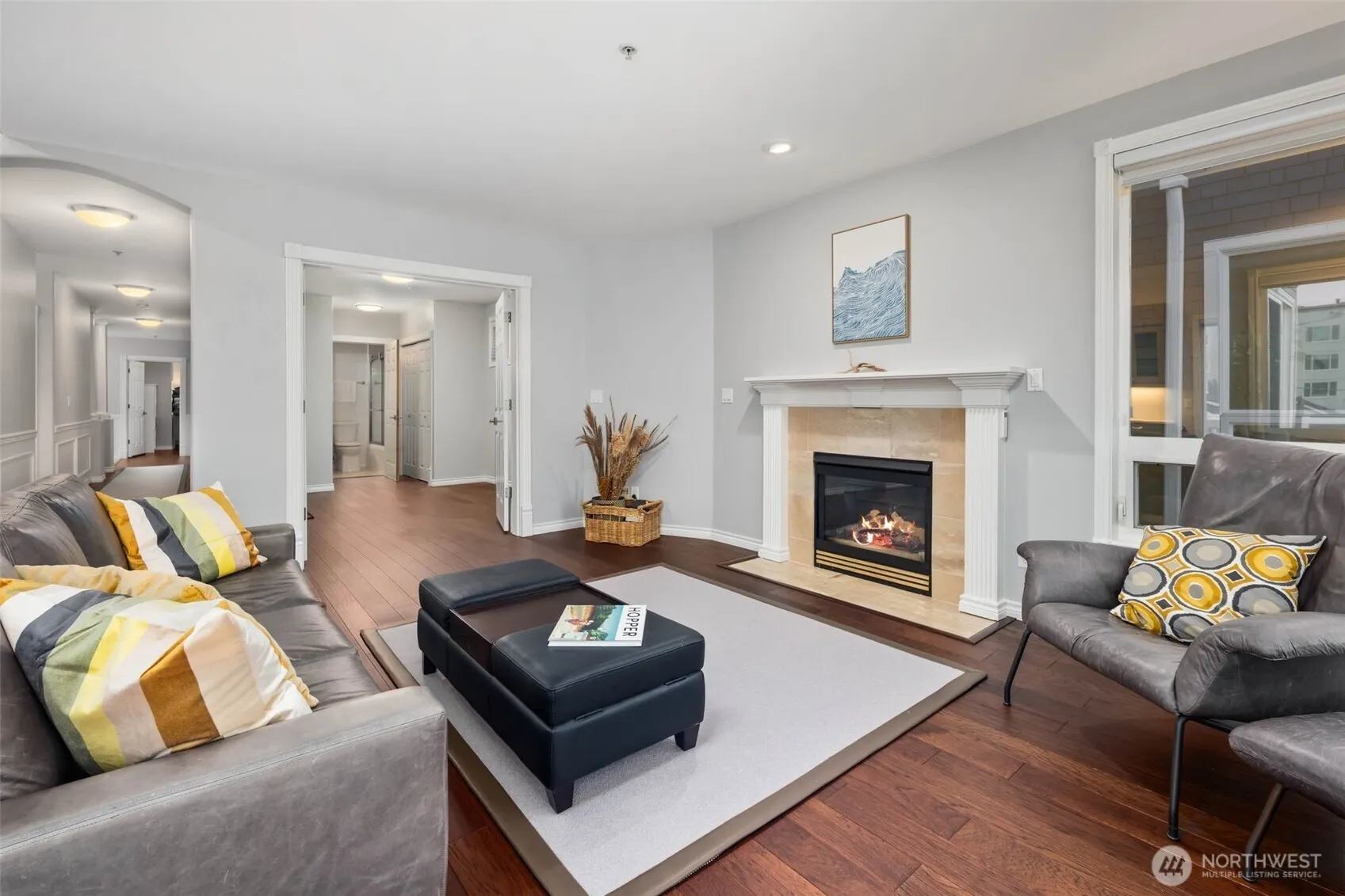 1594 Alki Avenue SW #302, Seattle, WA 98116