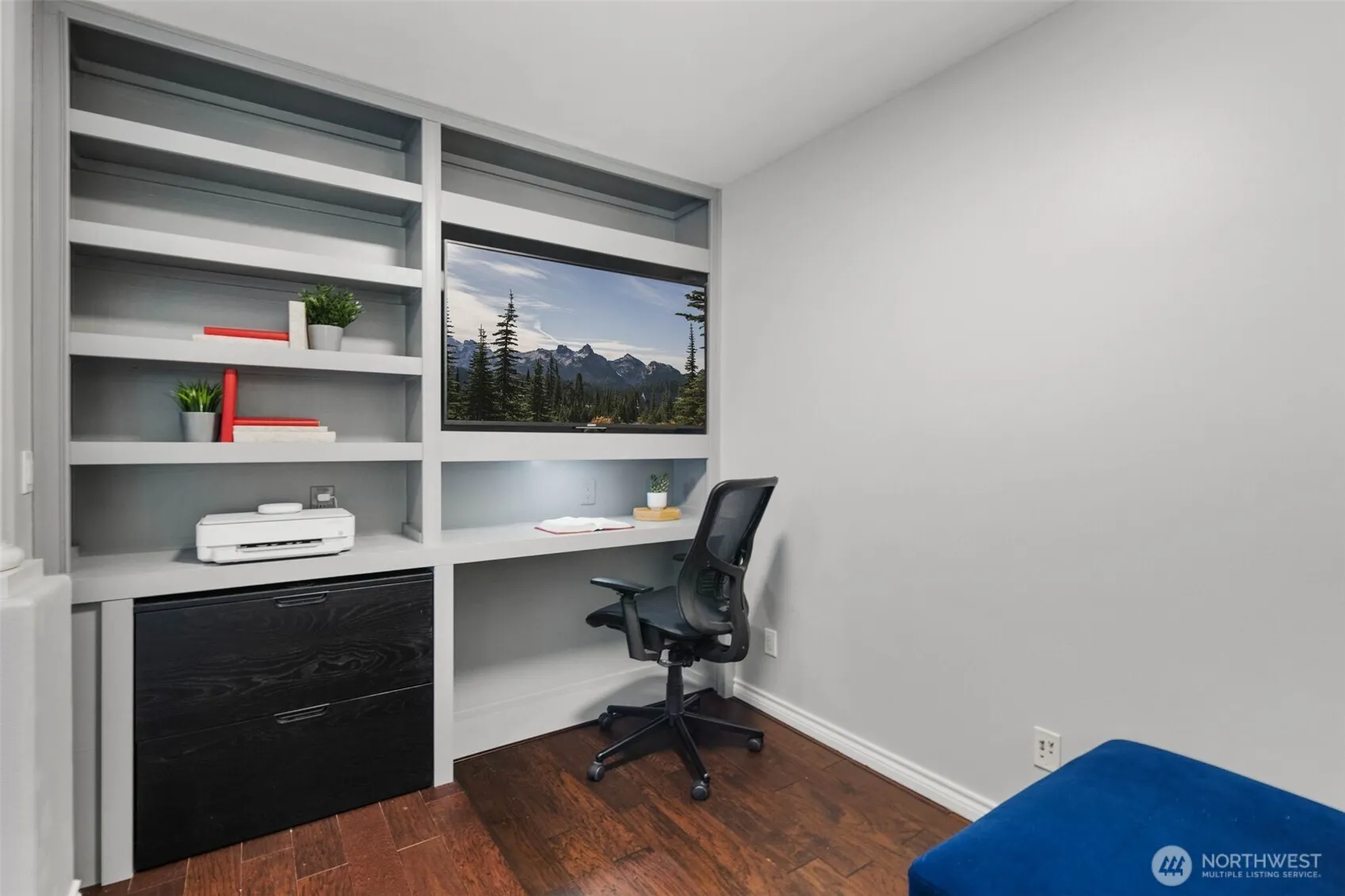 1594 Alki Avenue SW #302, Seattle, WA 98116