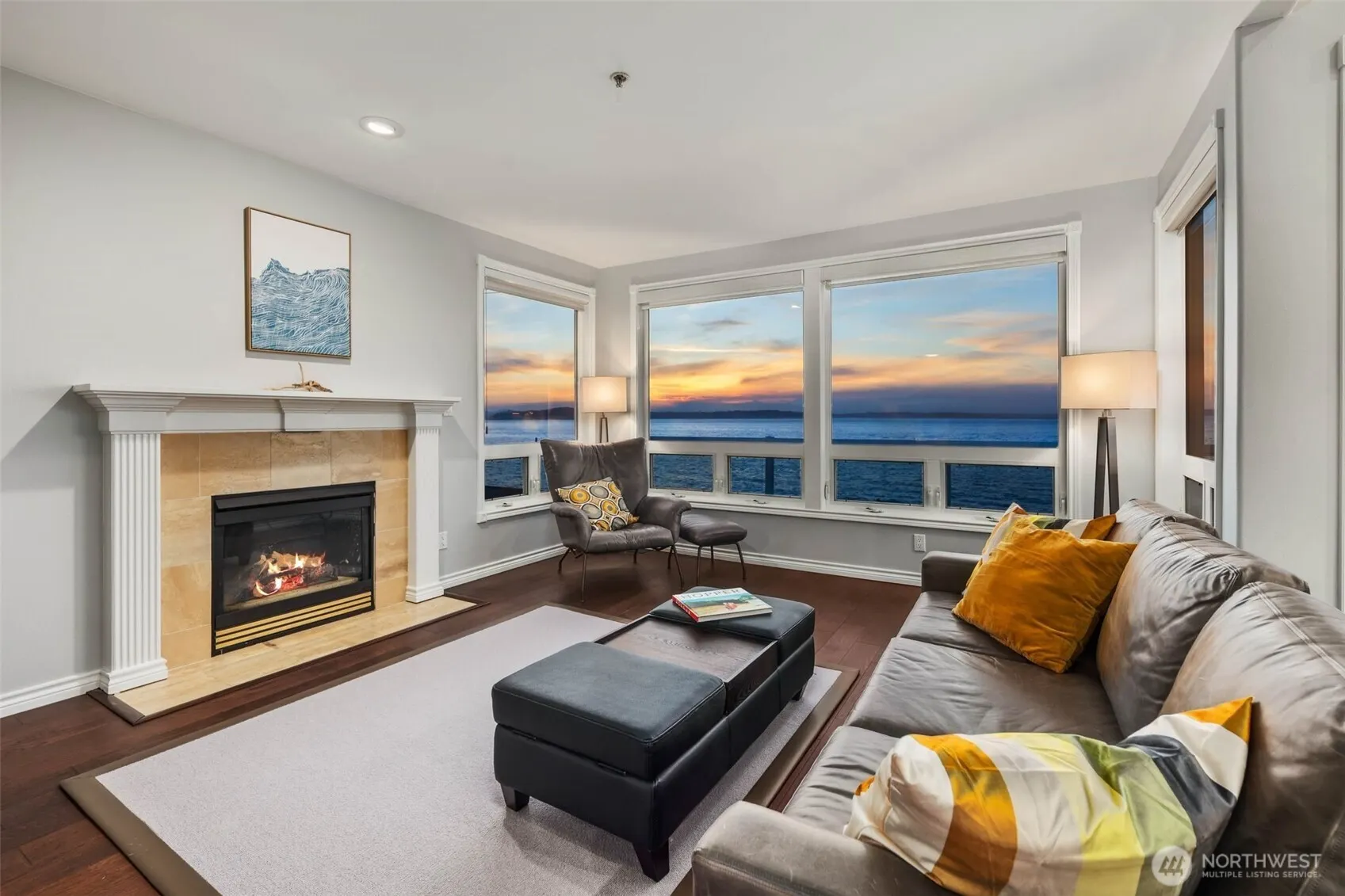 1594 Alki Avenue SW #302, Seattle, WA 98116