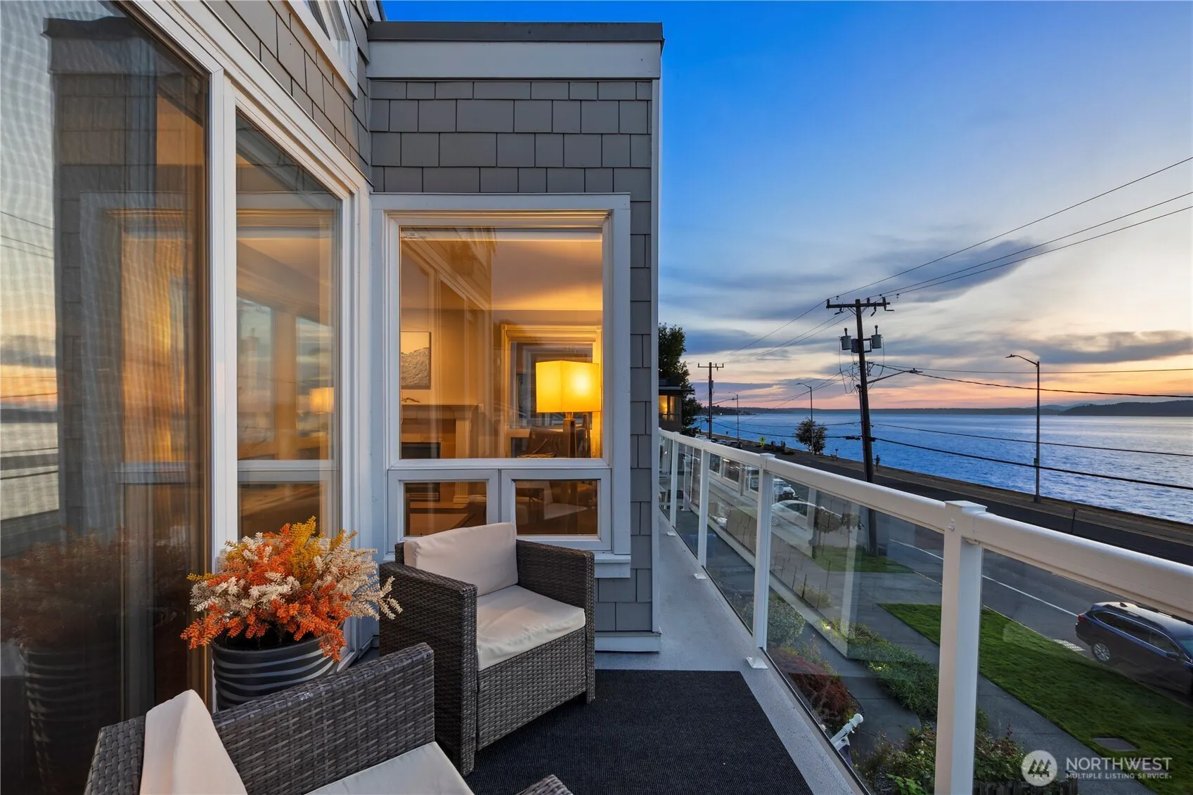 1594 Alki Avenue SW #302, Seattle, WA 98116