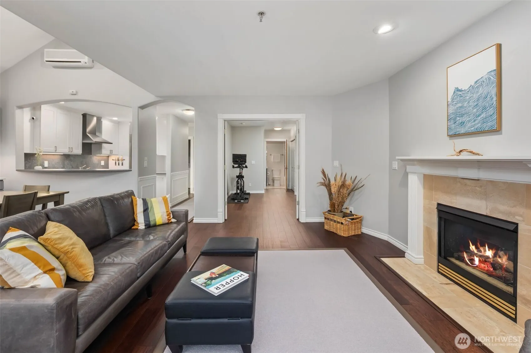 1594 Alki Avenue SW #302, Seattle, WA 98116