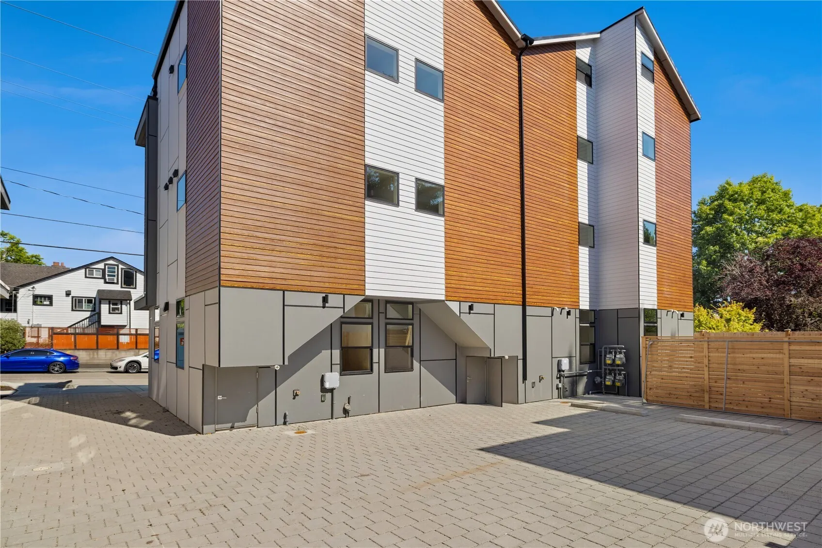 5515 C 9th Avenue NW, Seattle, WA 98107