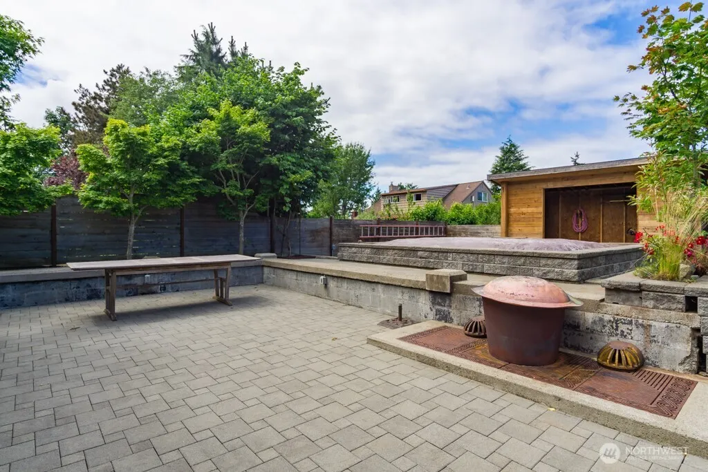 2115 N 92nd Street , Seattle, WA 98103