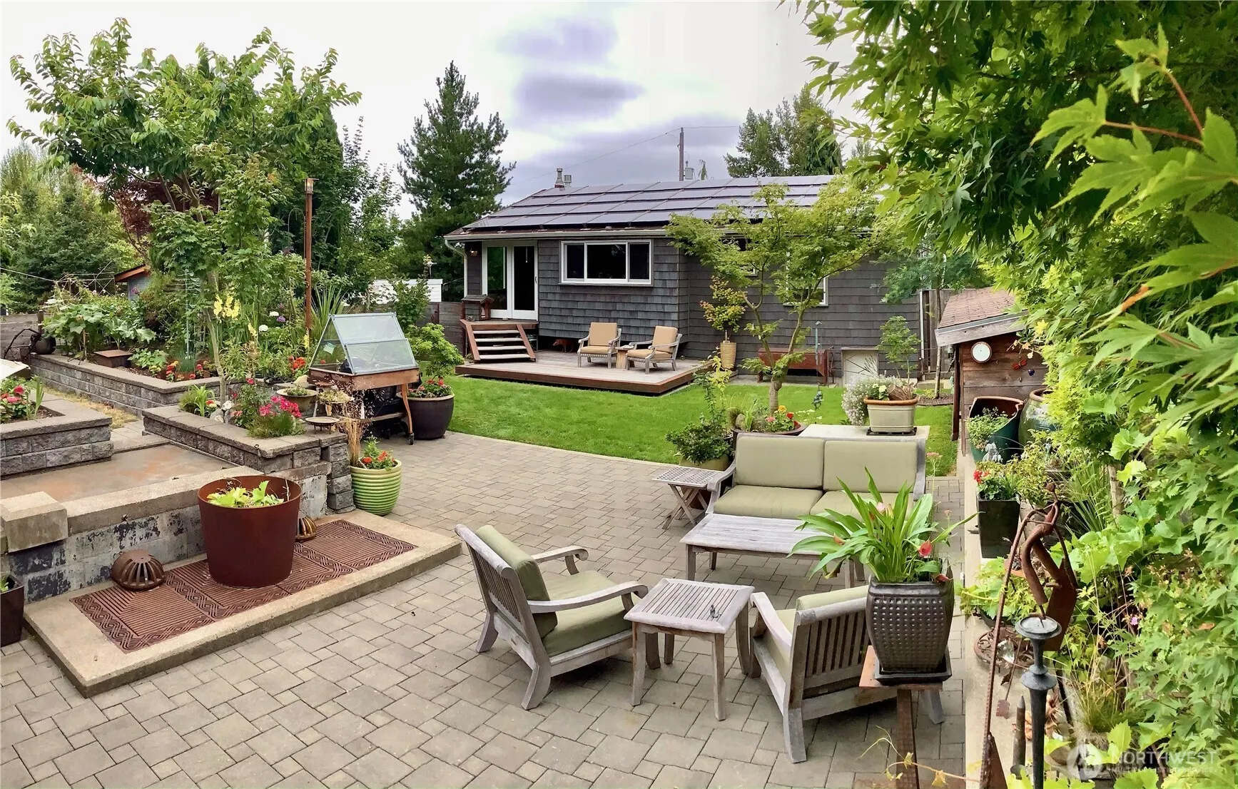 2115 N 92nd Street , Seattle, WA 98103