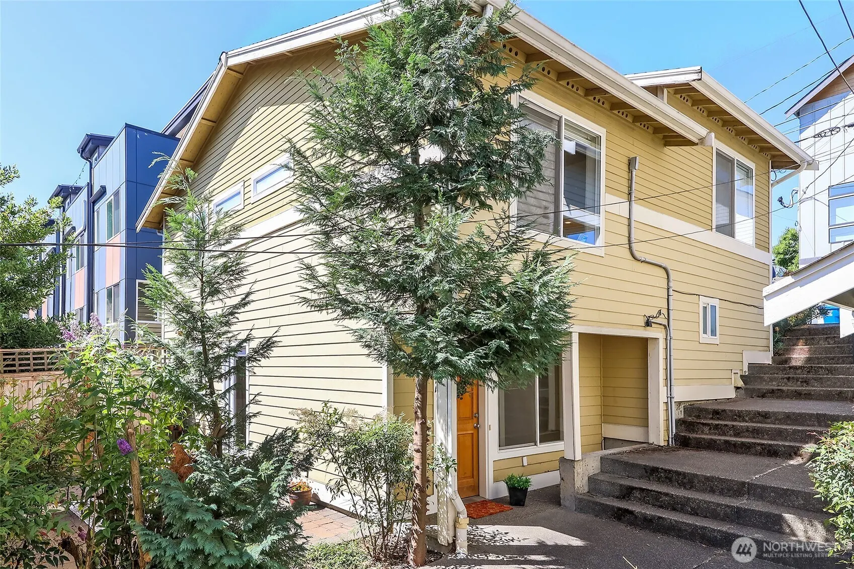 5909 40th Avenue SW #A, Seattle, WA 98136