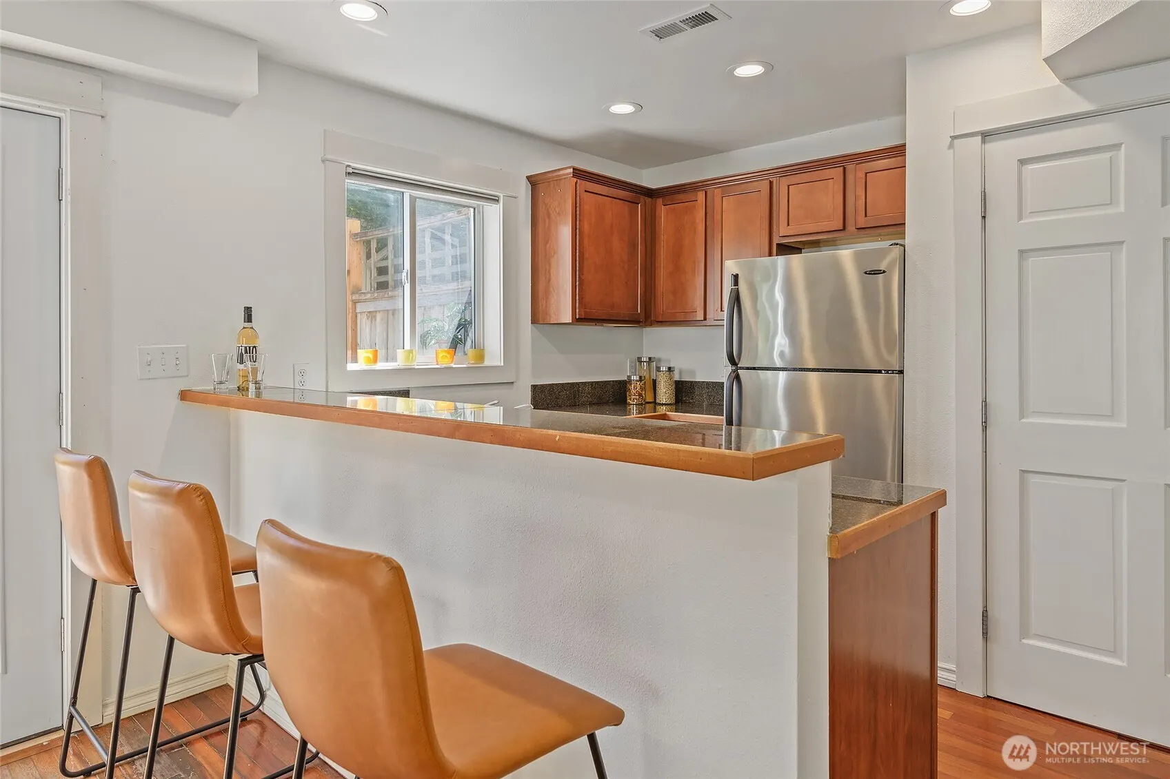 5909 40th Avenue SW #A, Seattle, WA 98136