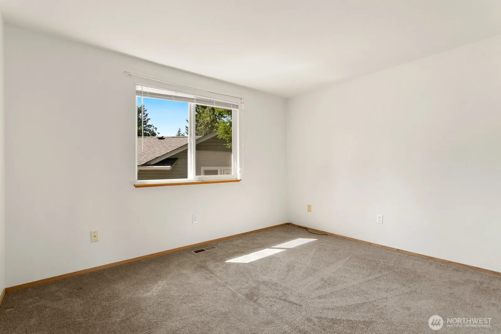 13822 SE 163rd Street , Renton, WA 98058