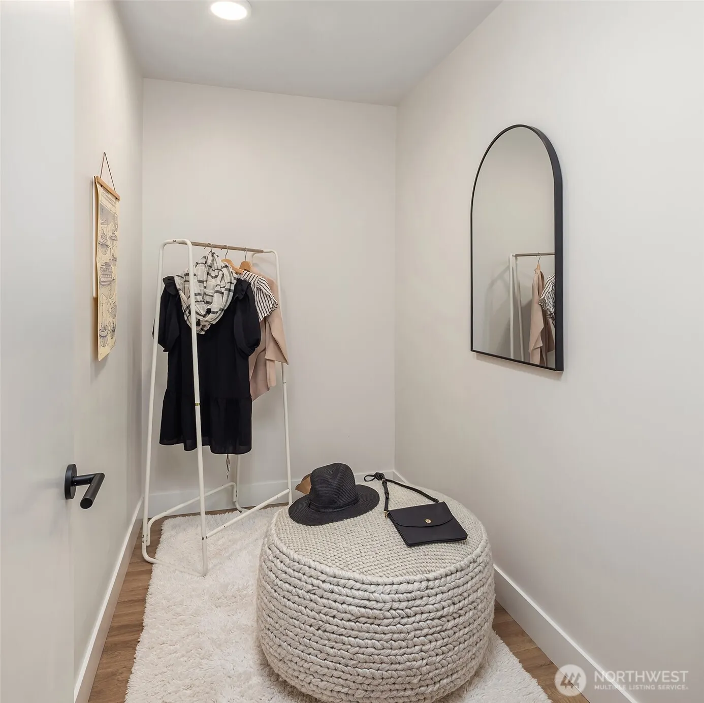 3521 NE 92nd Street , Seattle, WA 98115