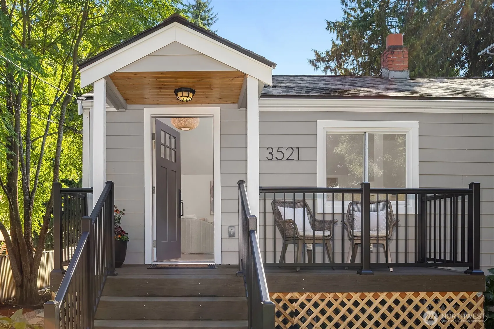 3521 NE 92nd Street , Seattle, WA 98115