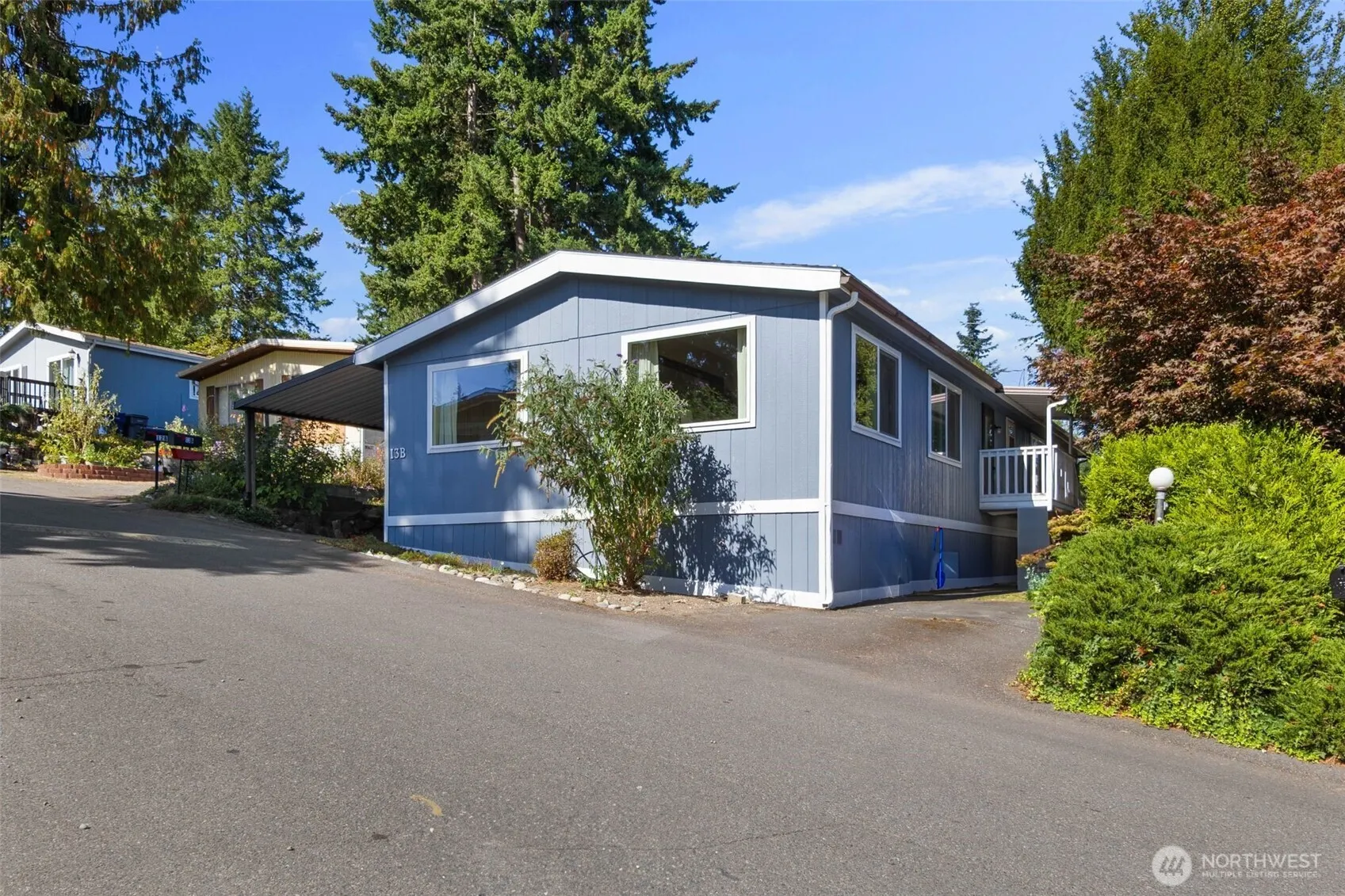 23708 Locust Way #13B, Bothell, WA 98021