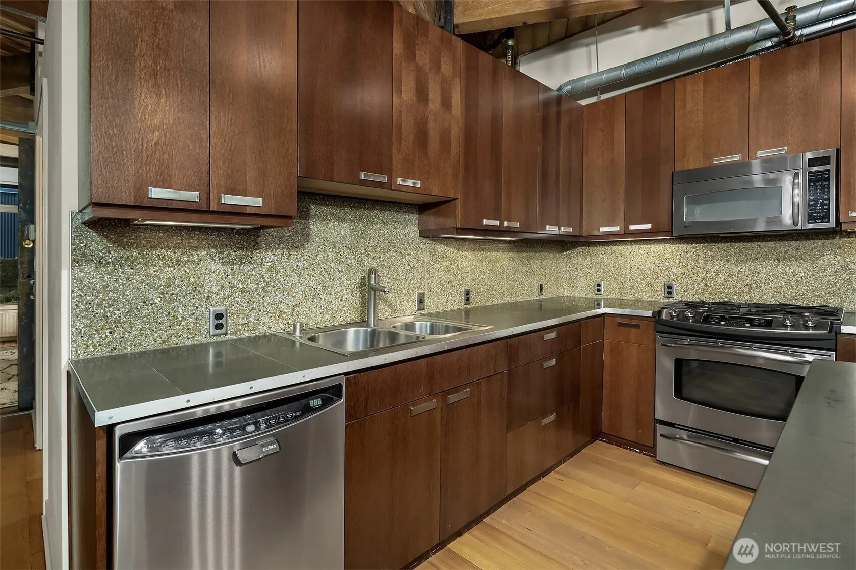 1408 12th Avenue #205, Seattle, WA 98122