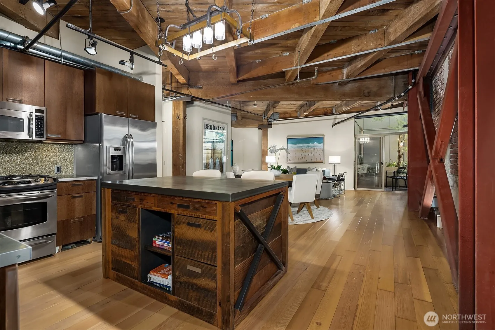 1408 12th Avenue #205, Seattle, WA 98122