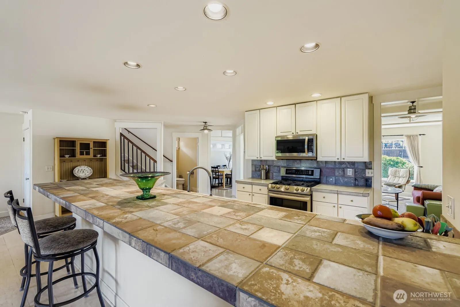 8309 California Avenue SW, Seattle, WA 98136