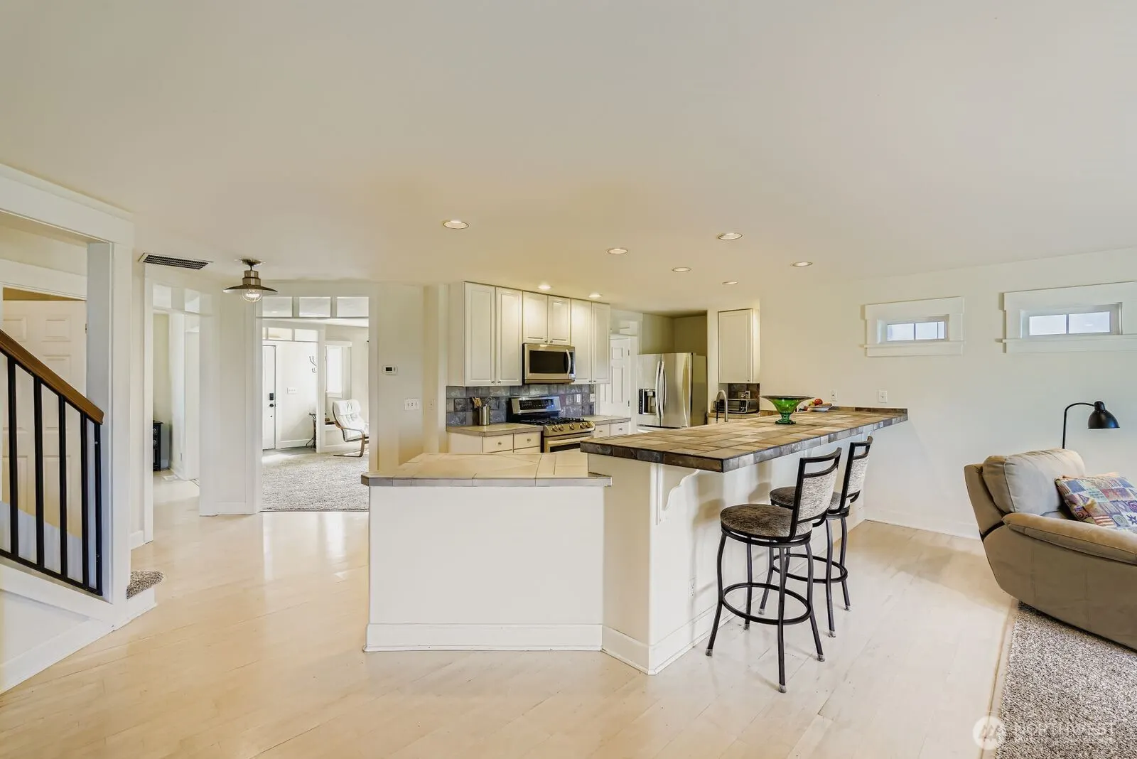 8309 California Avenue SW, Seattle, WA 98136