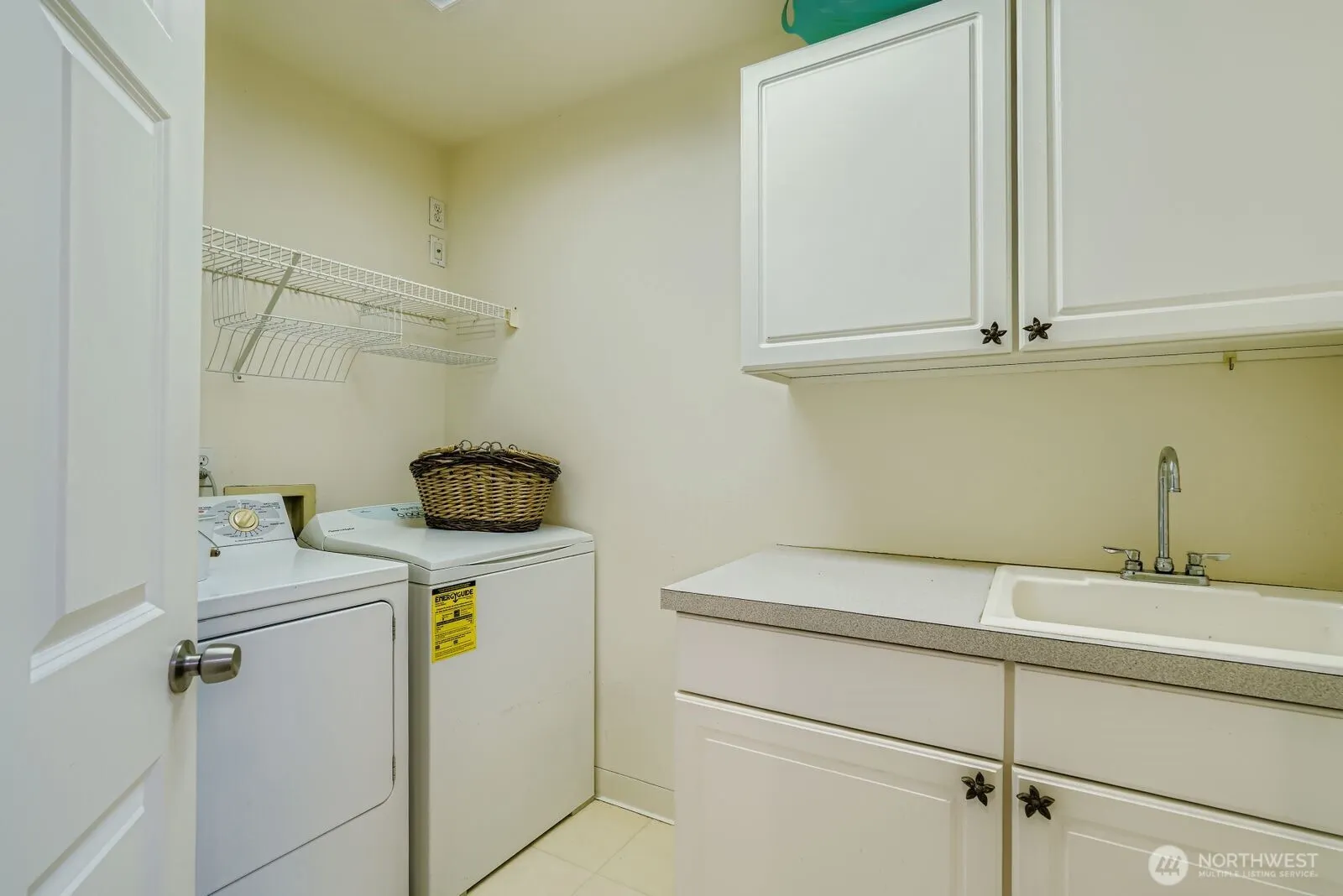 8309 California Avenue SW, Seattle, WA 98136