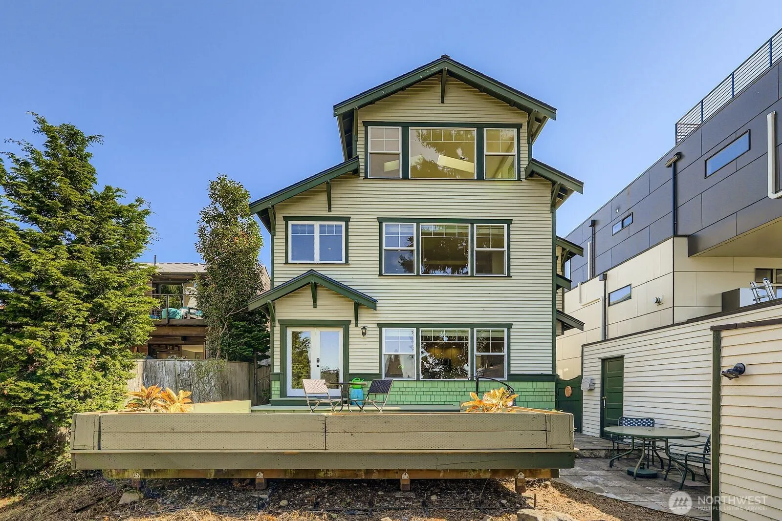 8309 California Avenue SW, Seattle, WA 98136