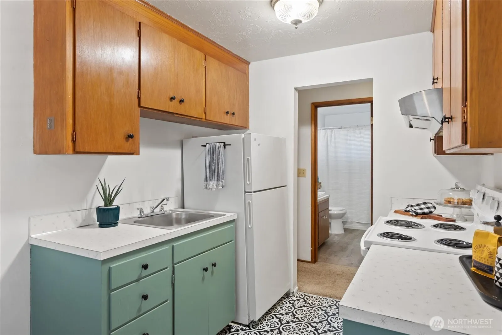 1634 SW 114th Street , Seattle, WA 98146