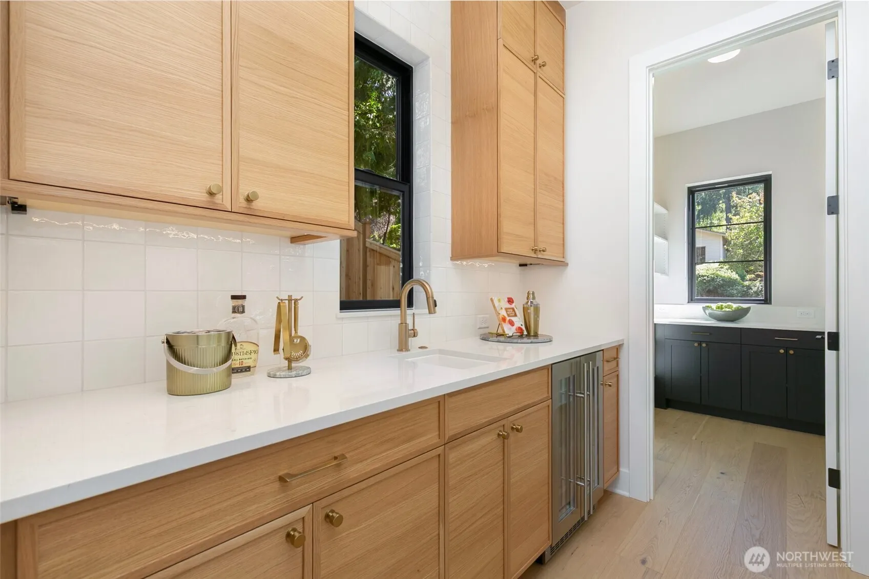 12408 NE 3rd Place , Bellevue, WA 98004