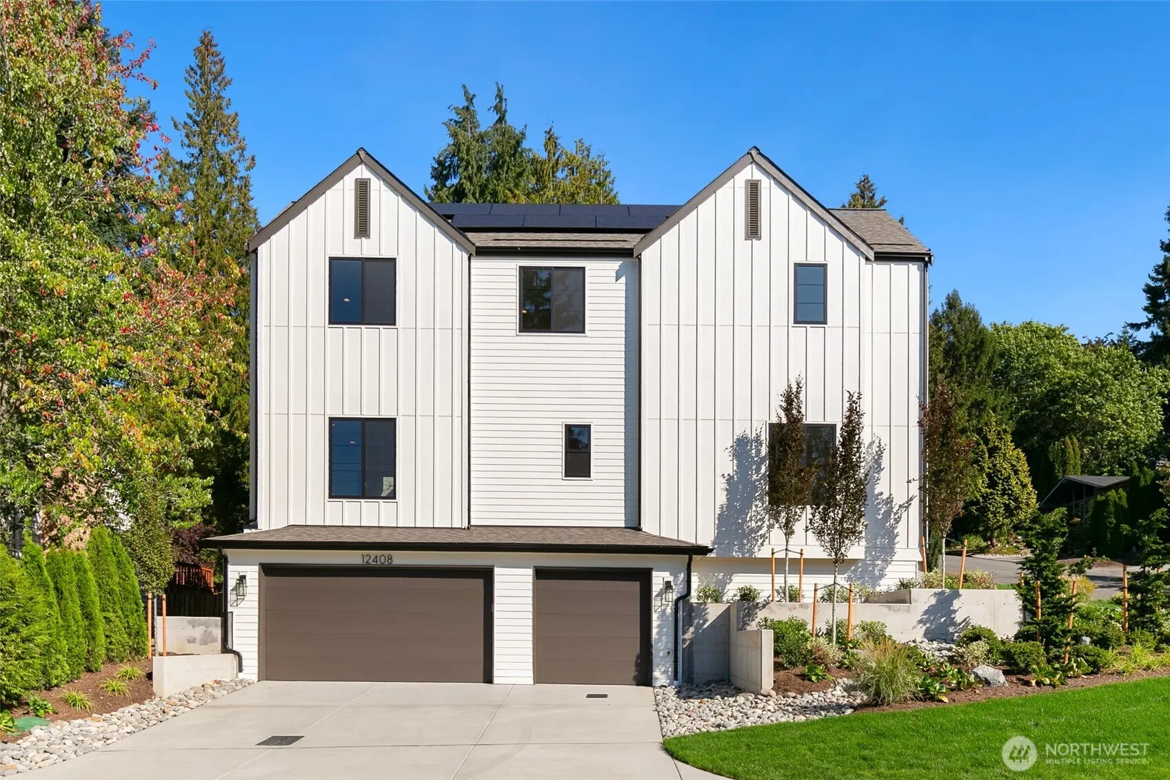 12408 NE 3rd Place , Bellevue, WA 98004