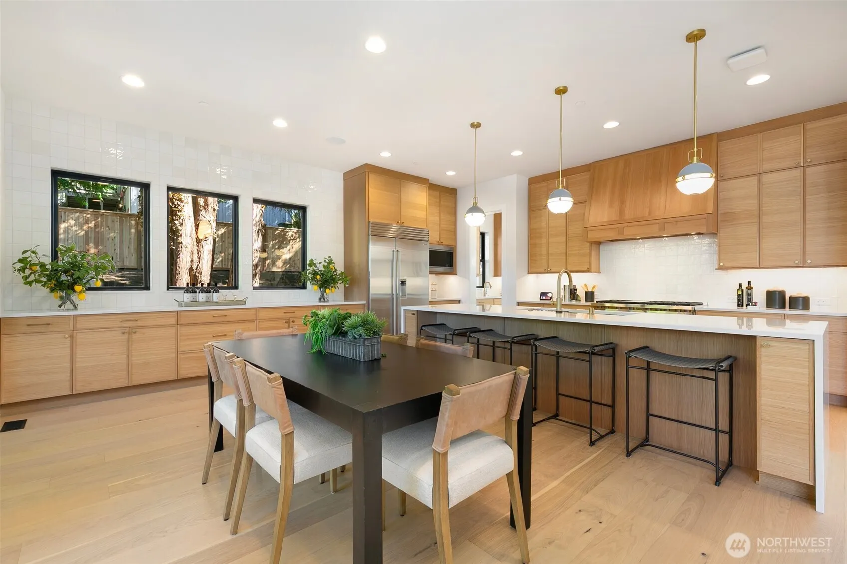 12408 NE 3rd Place , Bellevue, WA 98004