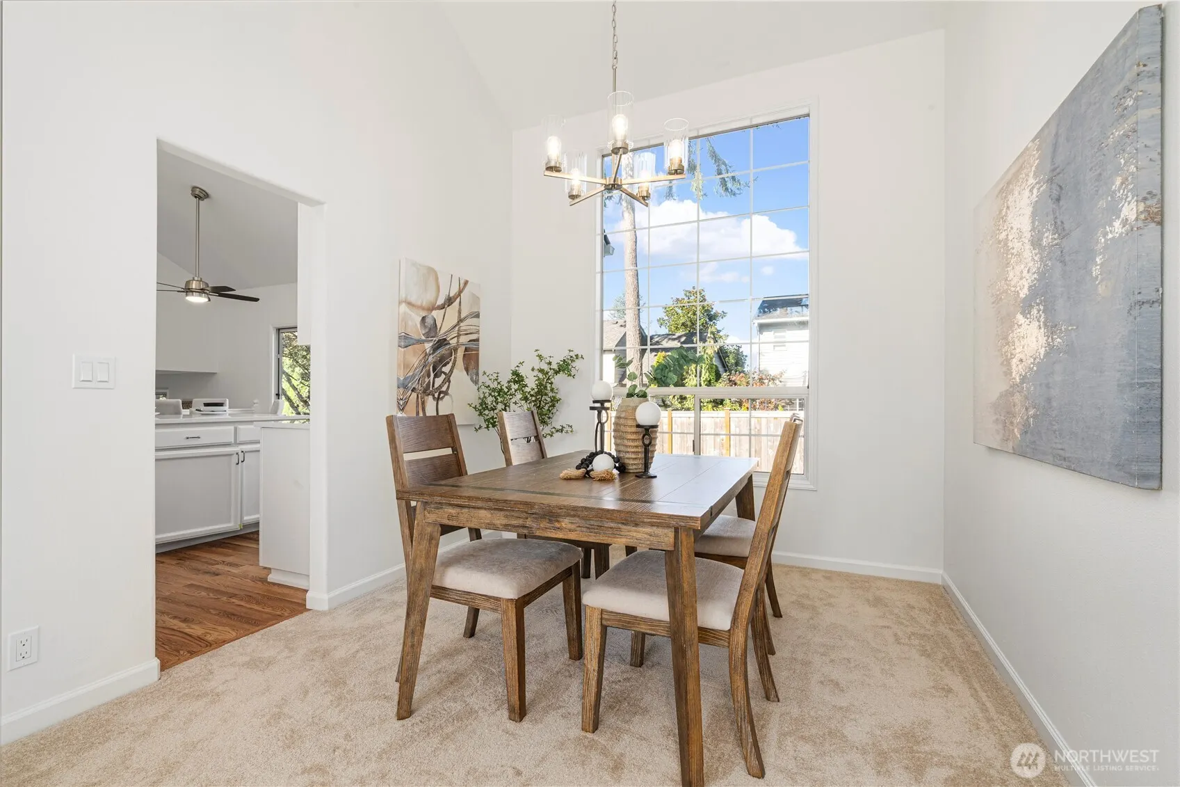 25760 SE 40th Street , Sammamish, WA 98029