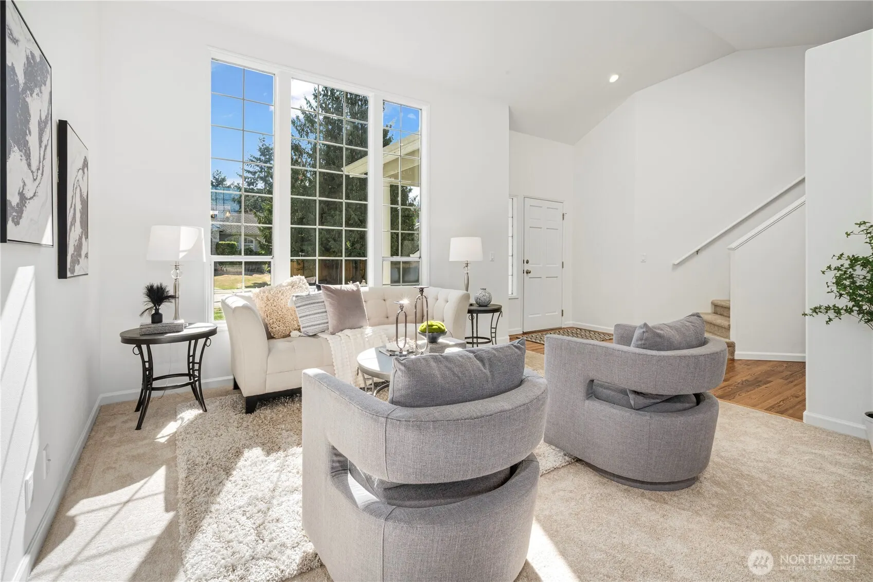 25760 SE 40th Street , Sammamish, WA 98029