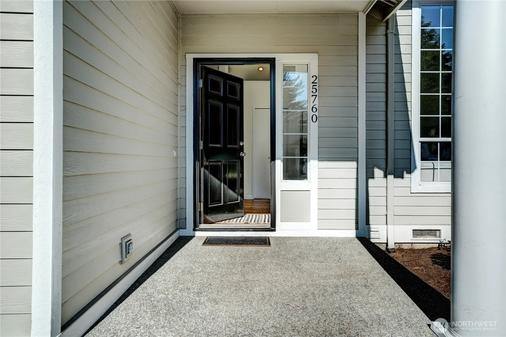 25760 SE 40th Street , Sammamish, WA 98029