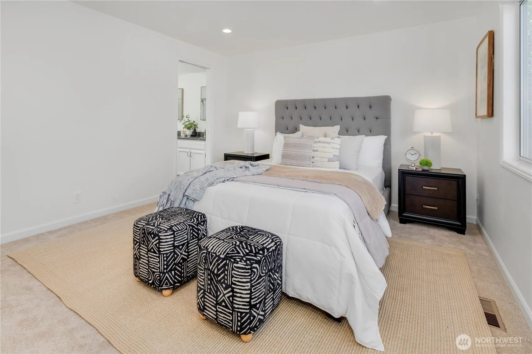 25760 SE 40th Street , Sammamish, WA 98029