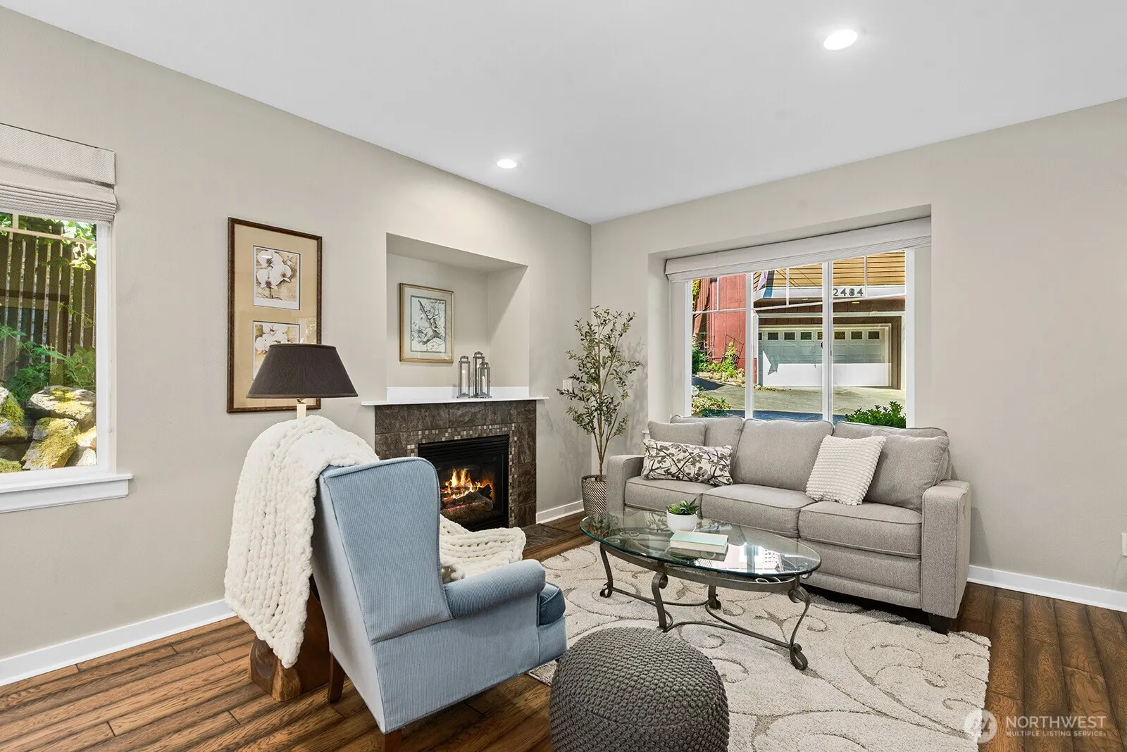 2490 SW Webster Street , Seattle, WA 98106