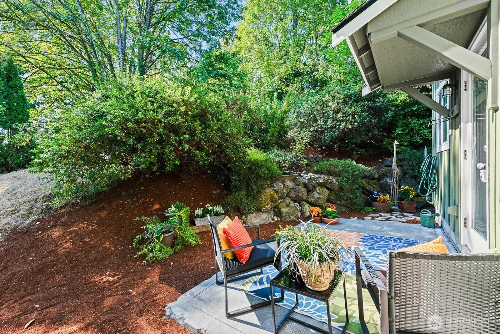 2490 SW Webster Street , Seattle, WA 98106