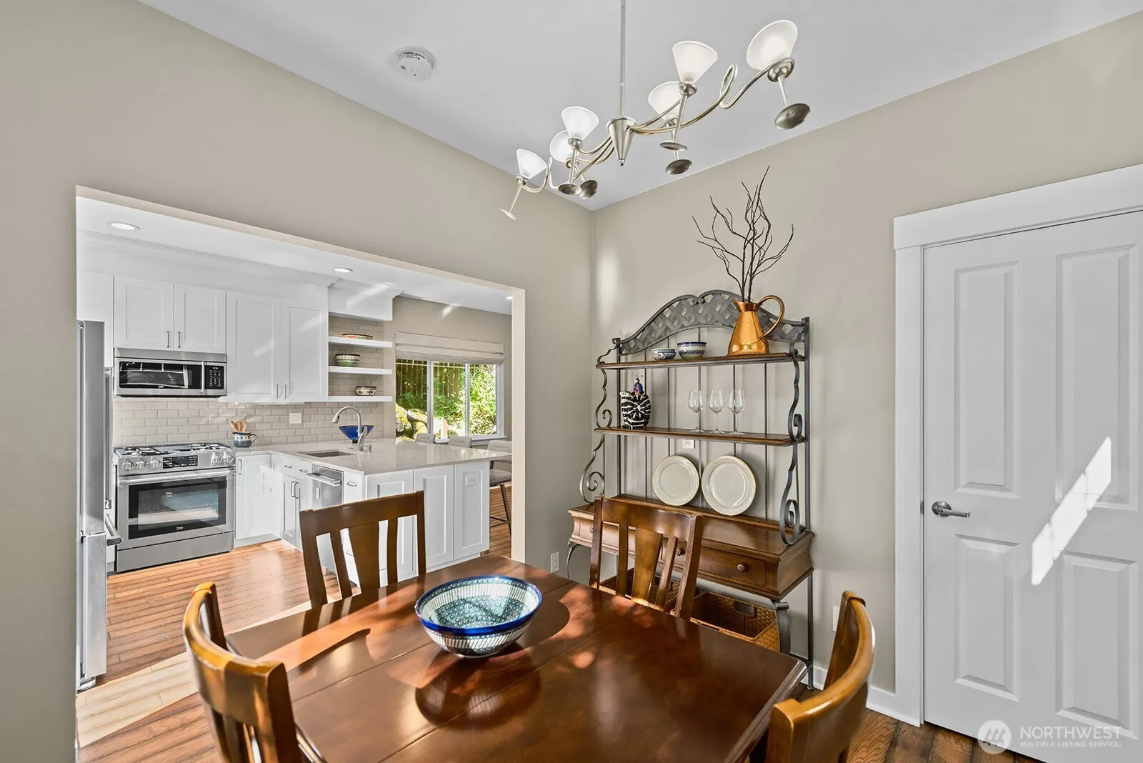 2490 SW Webster Street , Seattle, WA 98106