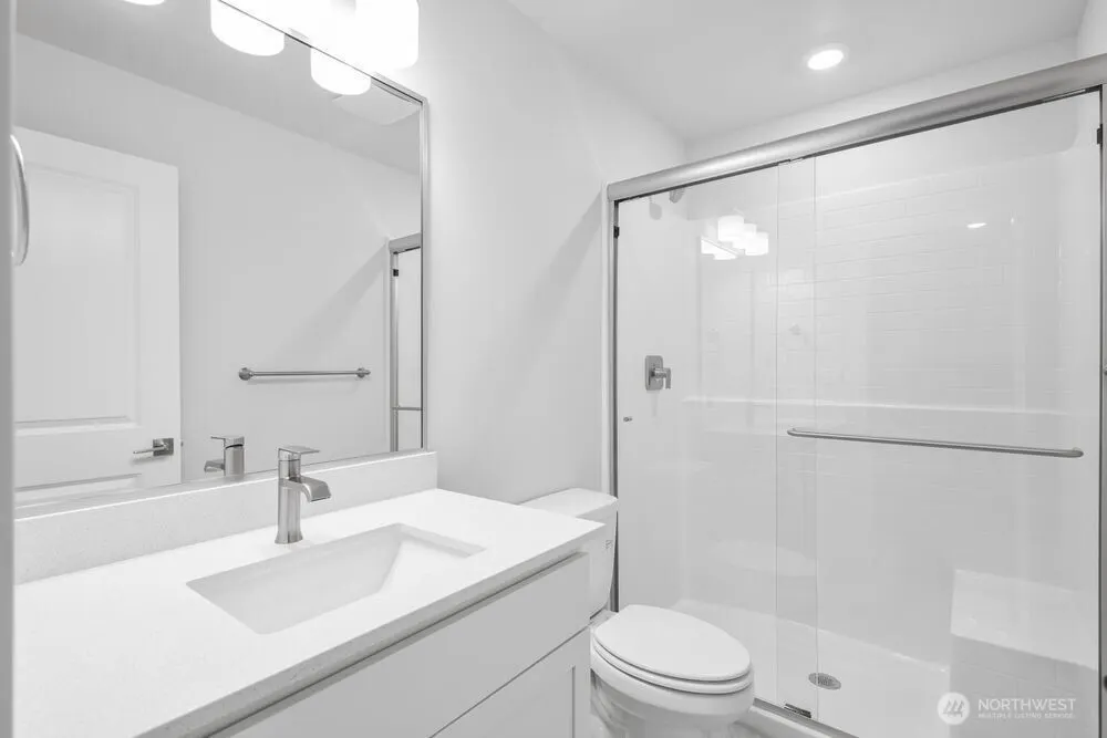 13216 NE 127th Court #E, Kirkland, WA 98034