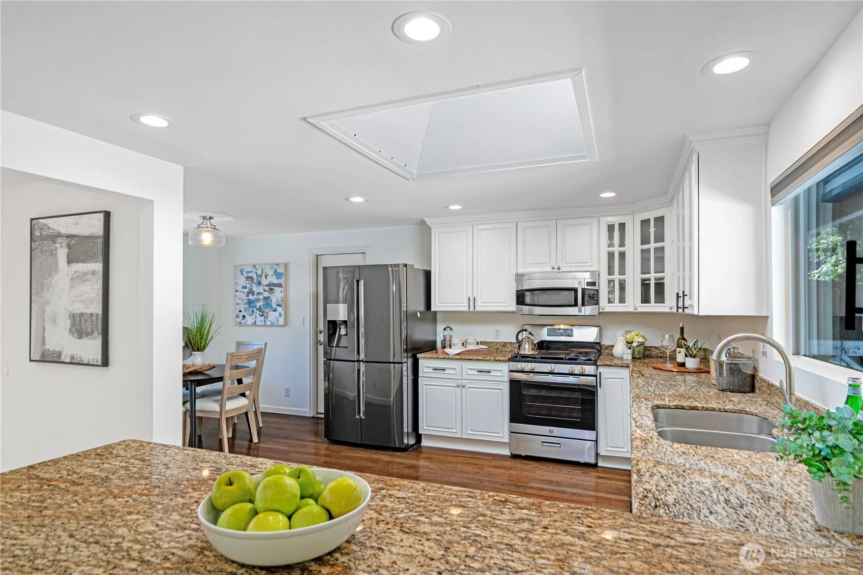 17808 NE 12th Street , Bellevue, WA 98008