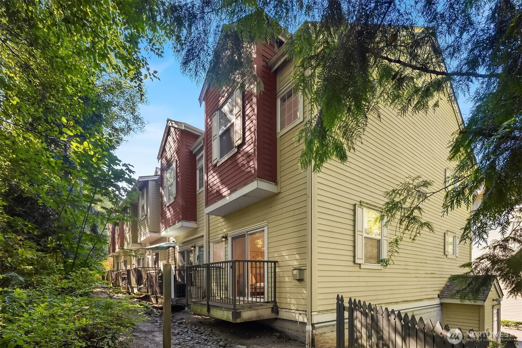 1800 NE 40th Street #C-1, Renton, WA 98056