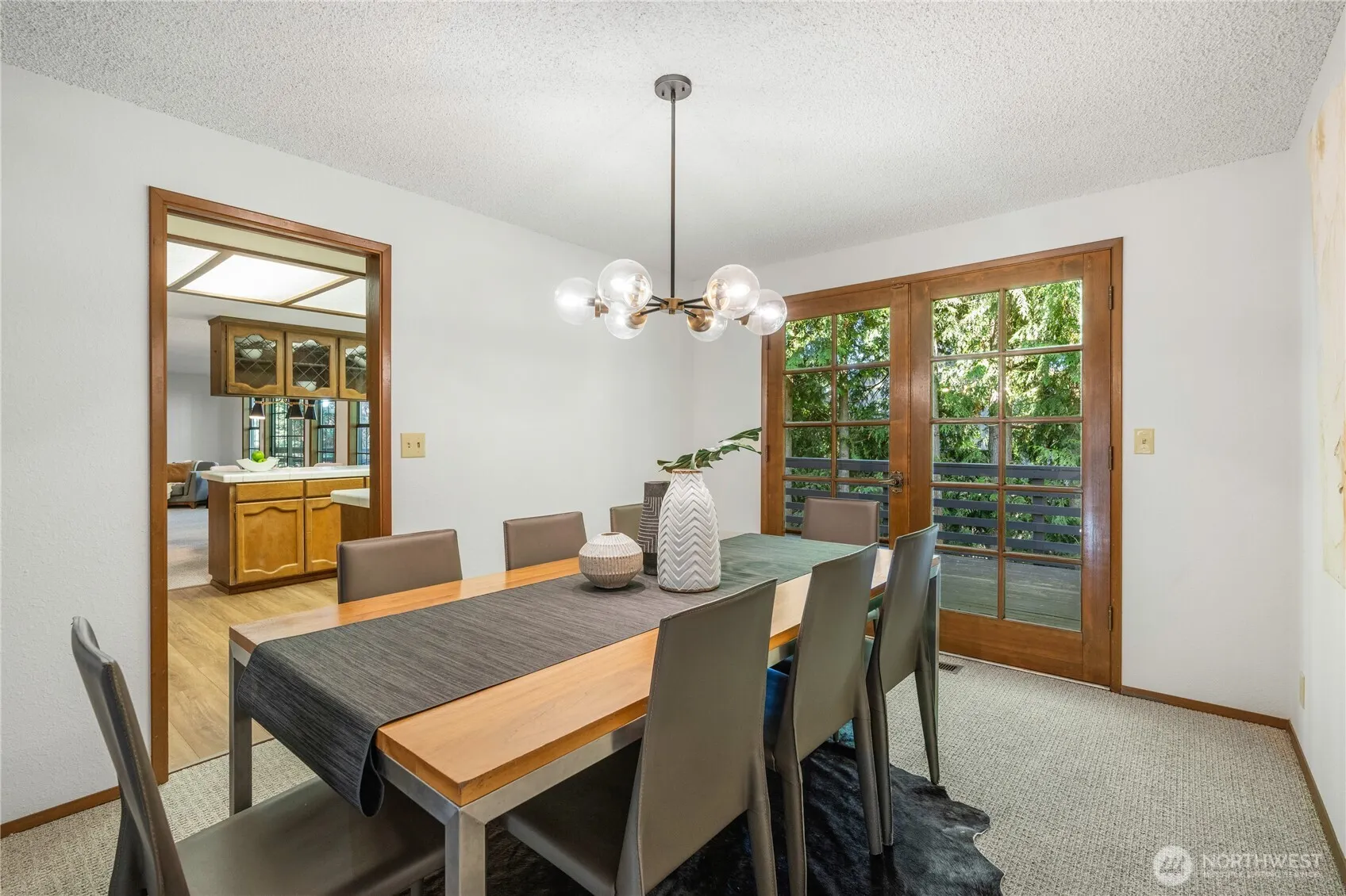 4631 Highland Drive , Bellevue, WA 98006