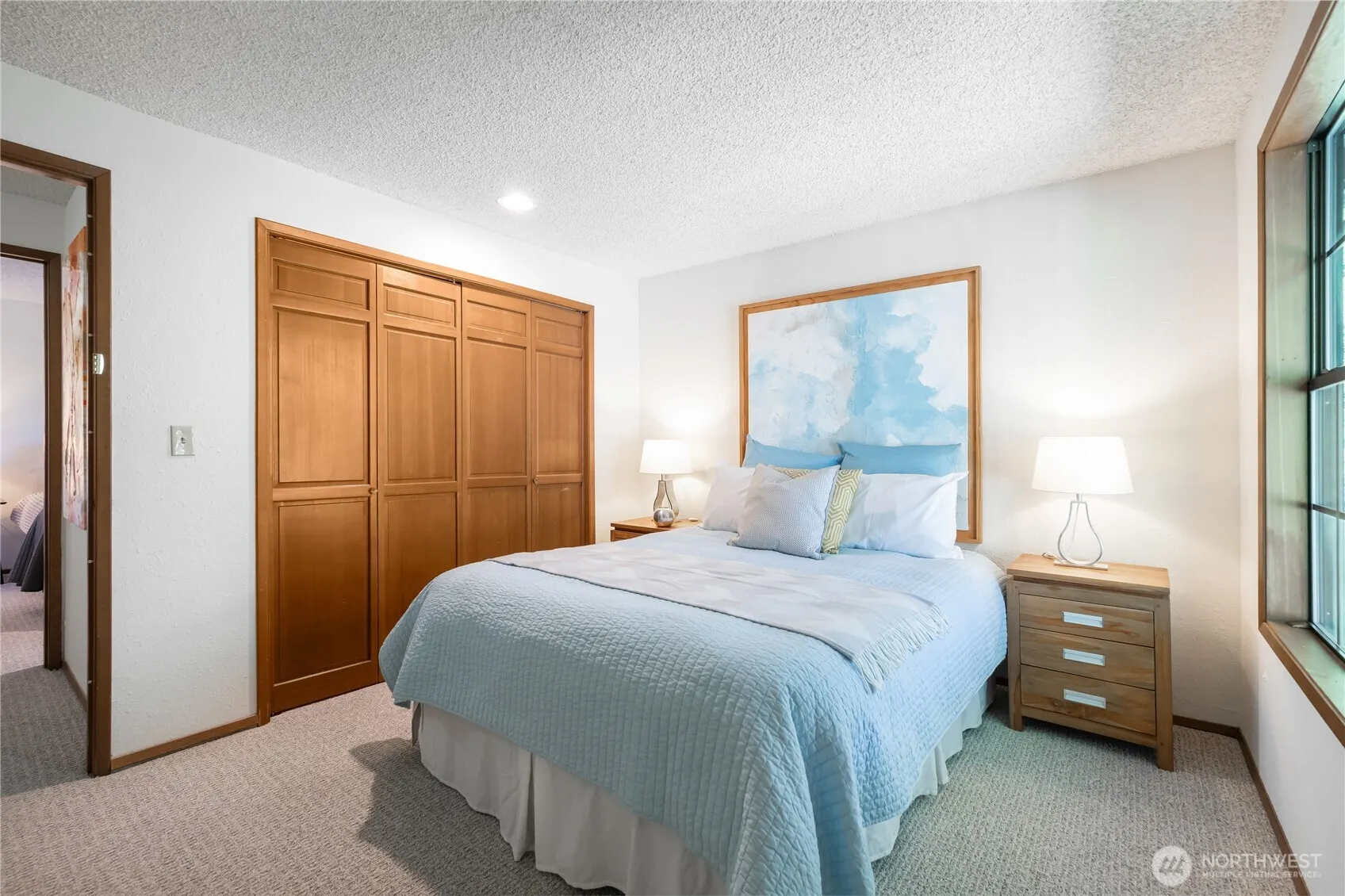 4631 Highland Drive , Bellevue, WA 98006
