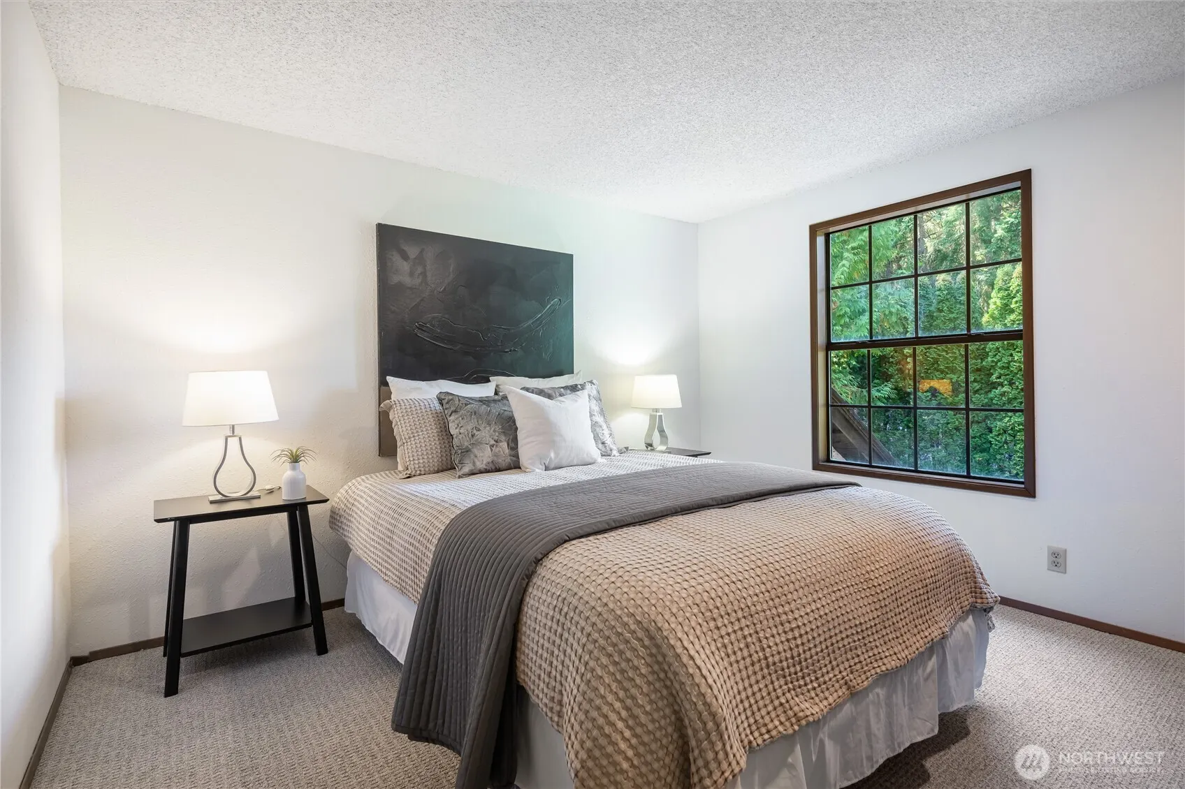 4631 Highland Drive , Bellevue, WA 98006