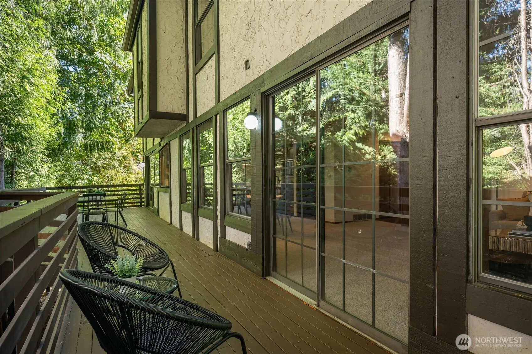 4631 Highland Drive , Bellevue, WA 98006