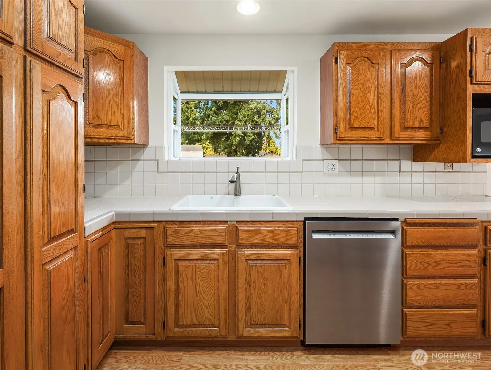 1901 192nd Place SW, Lynnwood, WA 98036