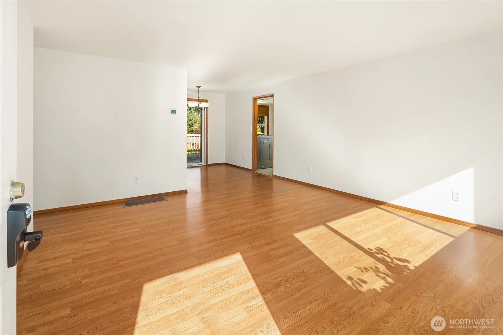 1901 192nd Place SW, Lynnwood, WA 98036