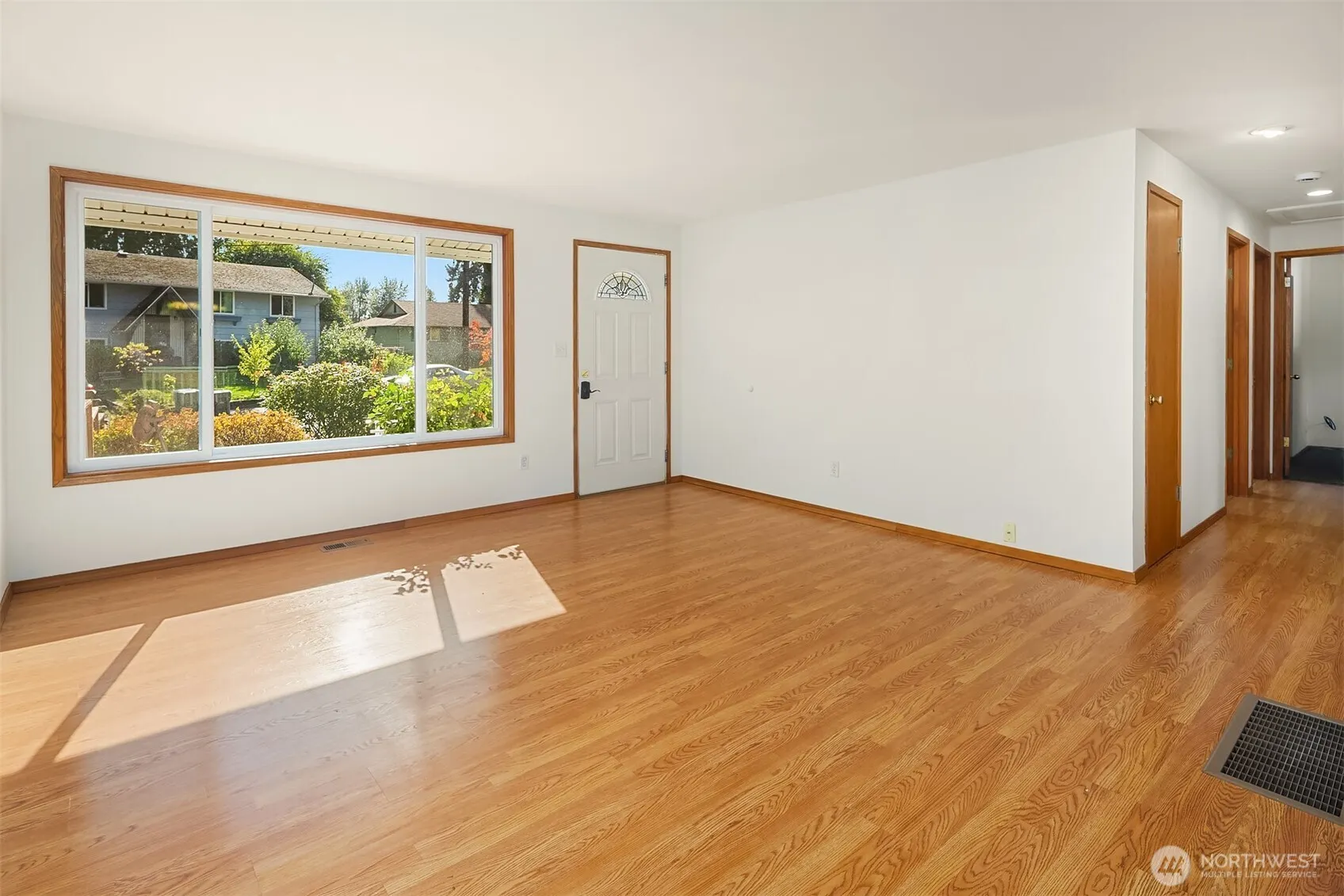 1901 192nd Place SW, Lynnwood, WA 98036