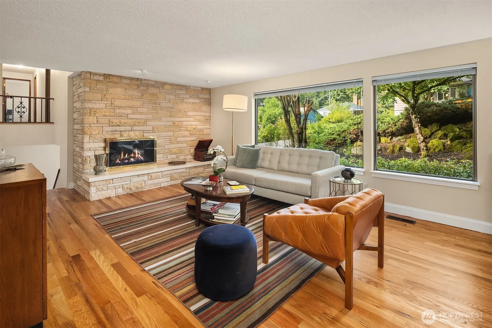 1711 NE 104th Street , Seattle, WA 98125