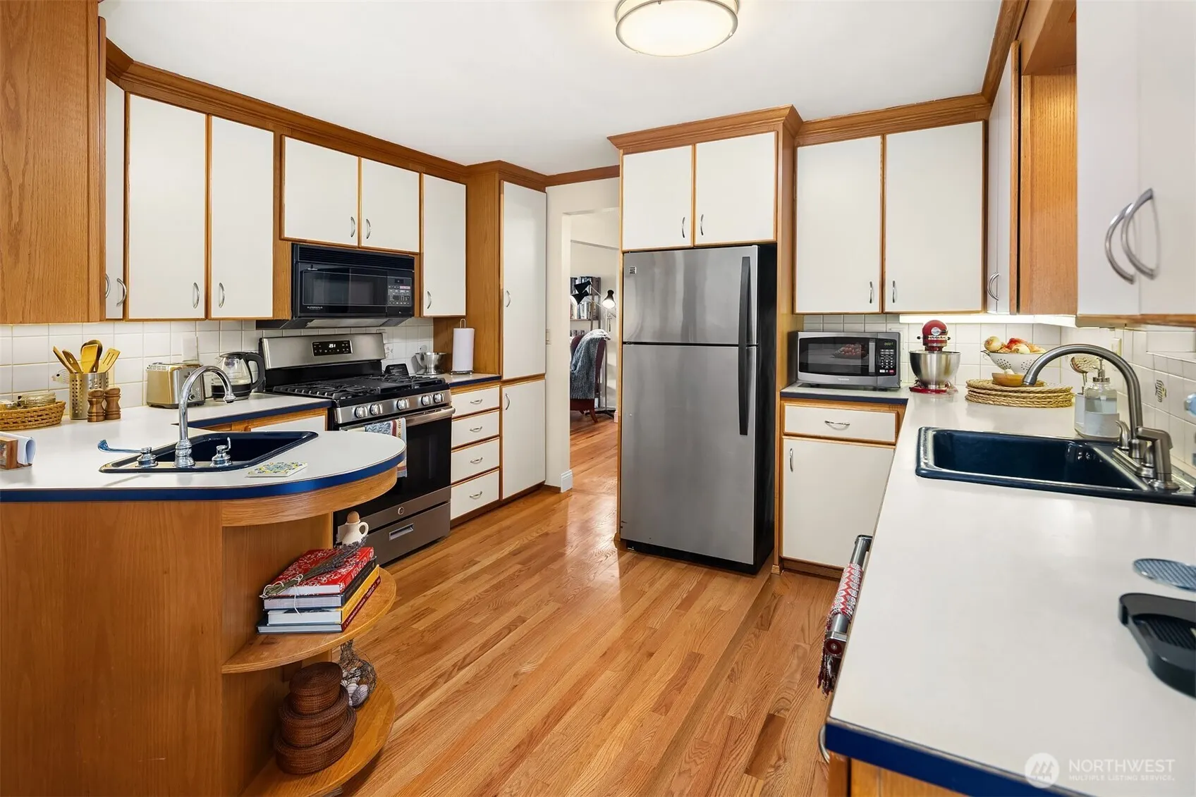 1711 NE 104th Street , Seattle, WA 98125