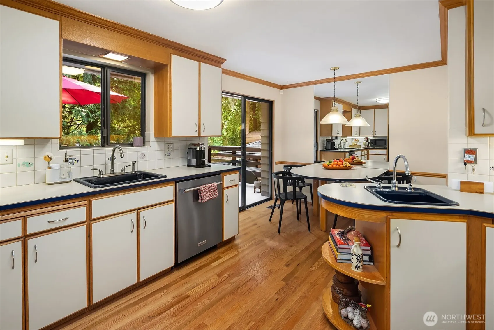 1711 NE 104th Street , Seattle, WA 98125