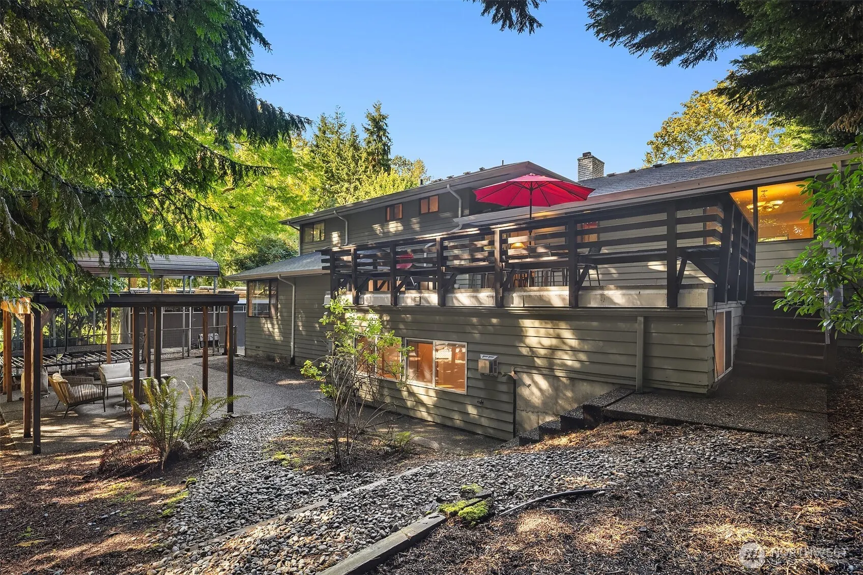 1711 NE 104th Street , Seattle, WA 98125