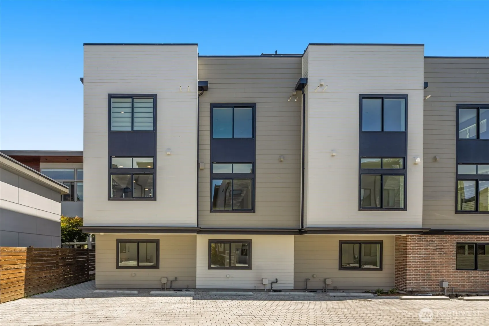 8337 D 12th Avenue NW, Seattle, WA 98117