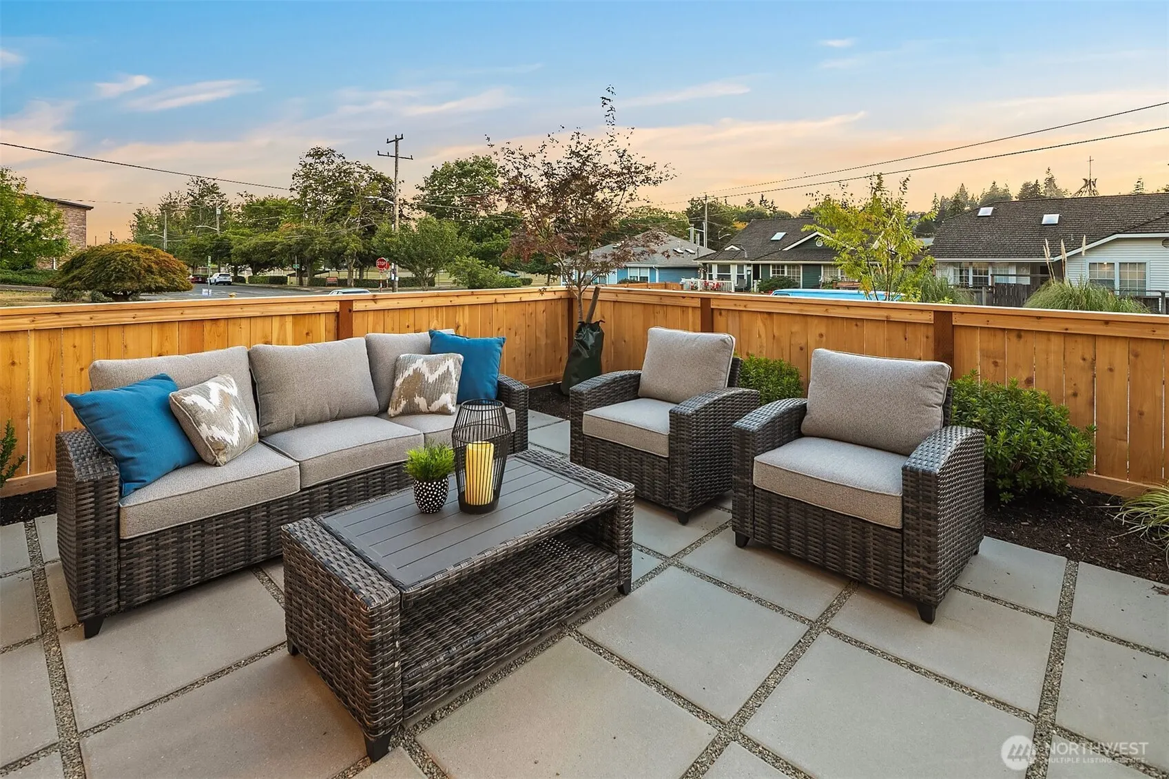3010 32nd Avenue W, Seattle, WA 98119