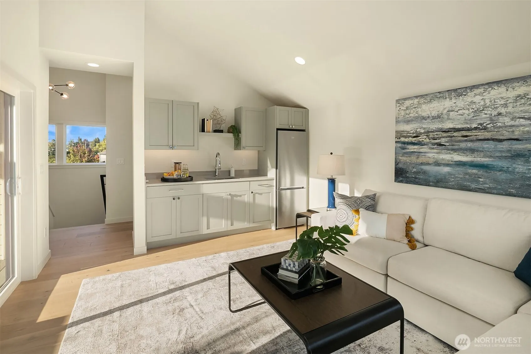 3010 32nd Avenue W, Seattle, WA 98119