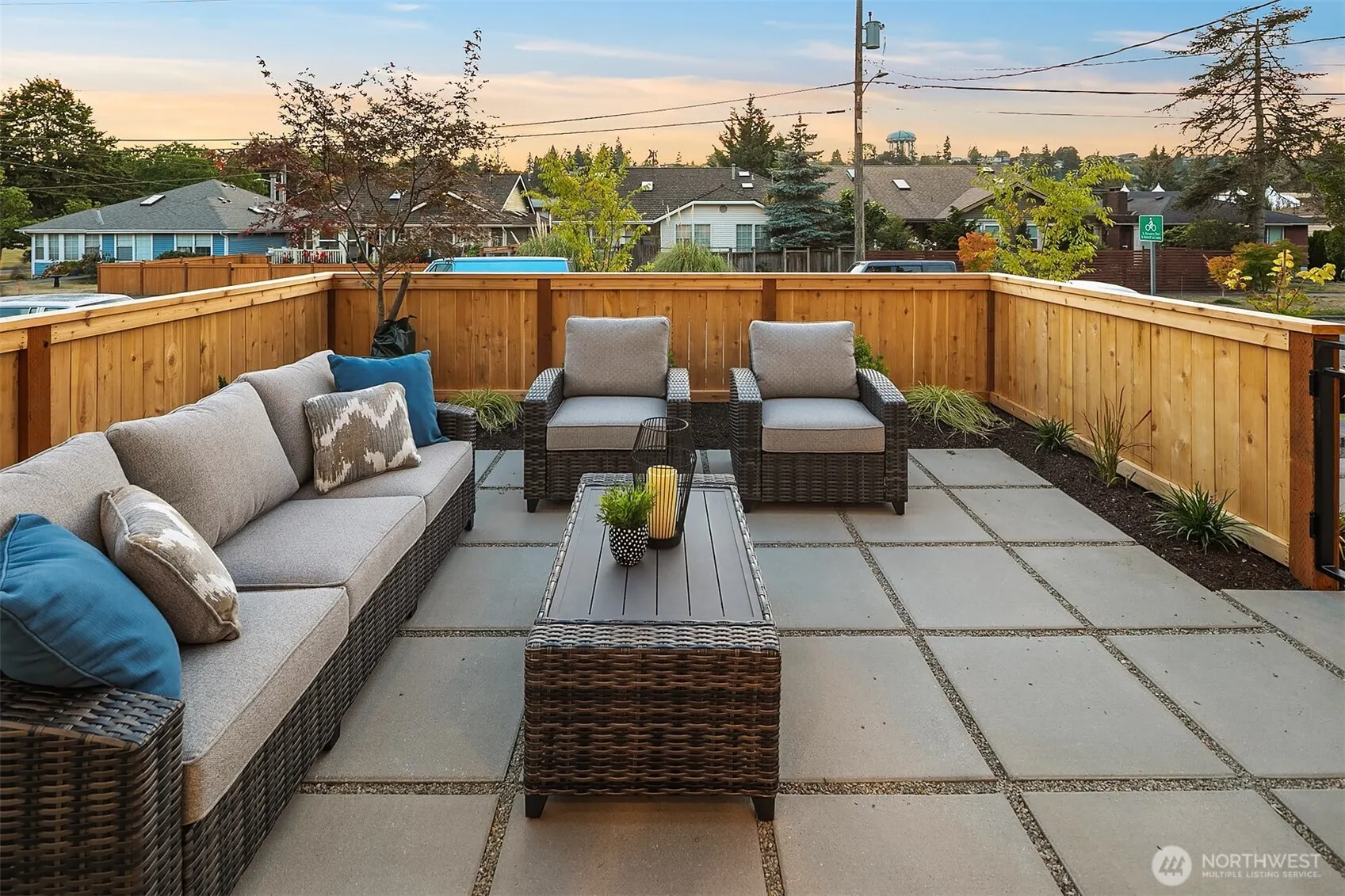 3010 32nd Avenue W, Seattle, WA 98119
