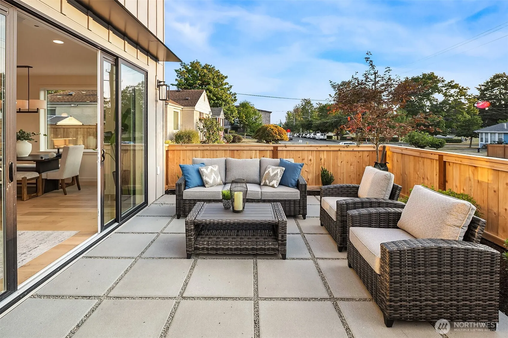 3010 32nd Avenue W, Seattle, WA 98119